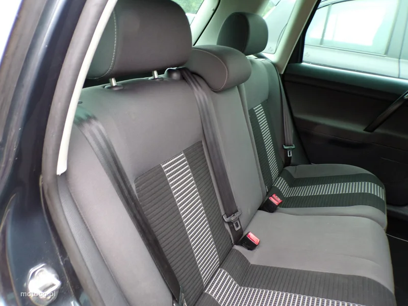 Volkswagen Polo IV 9N 30