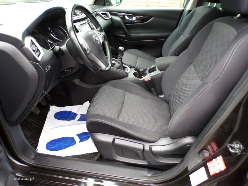 Nissan Qashqai 22