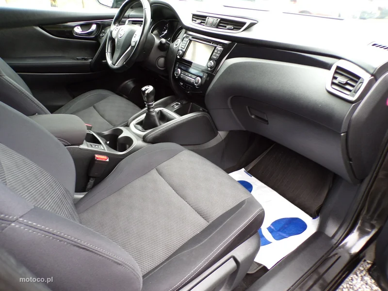 Nissan Qashqai 36
