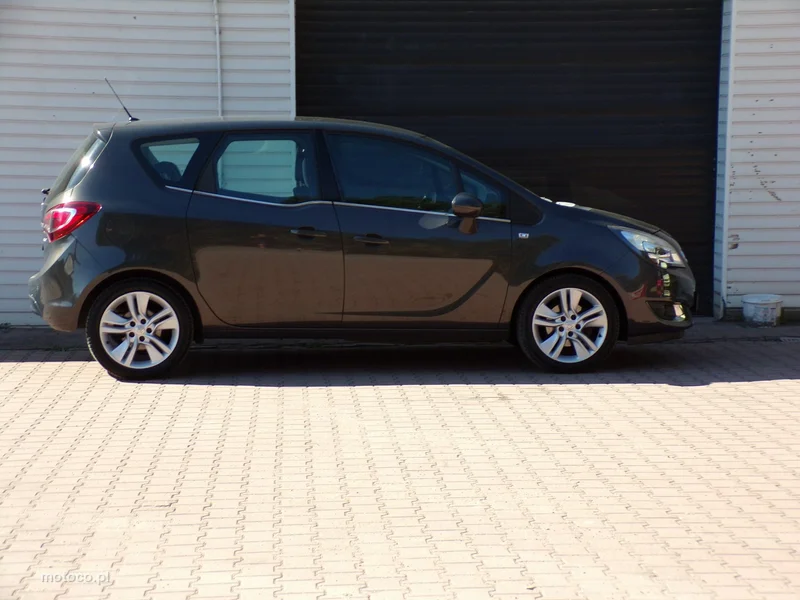 Opel Meriva B 3
