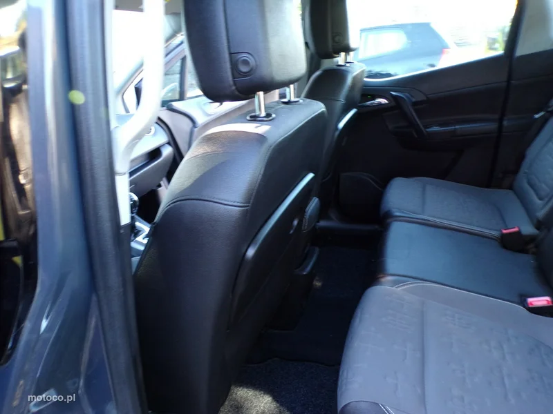 Opel Meriva B 26
