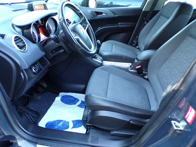 Opel Meriva B 31