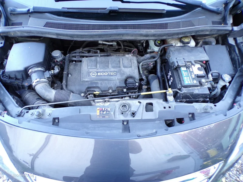 Opel Meriva B 33
