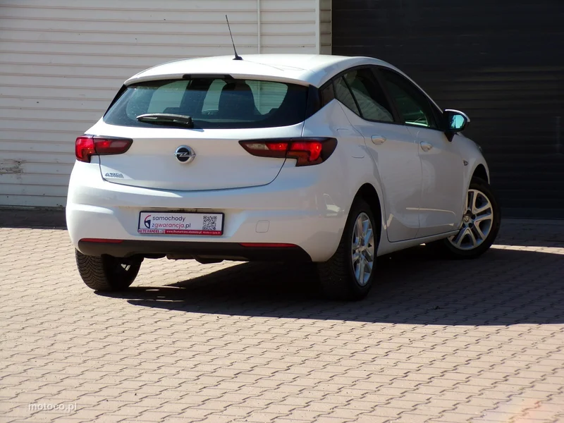 Opel Astra K 12