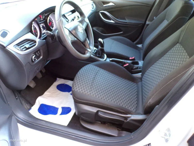Opel Astra K 17