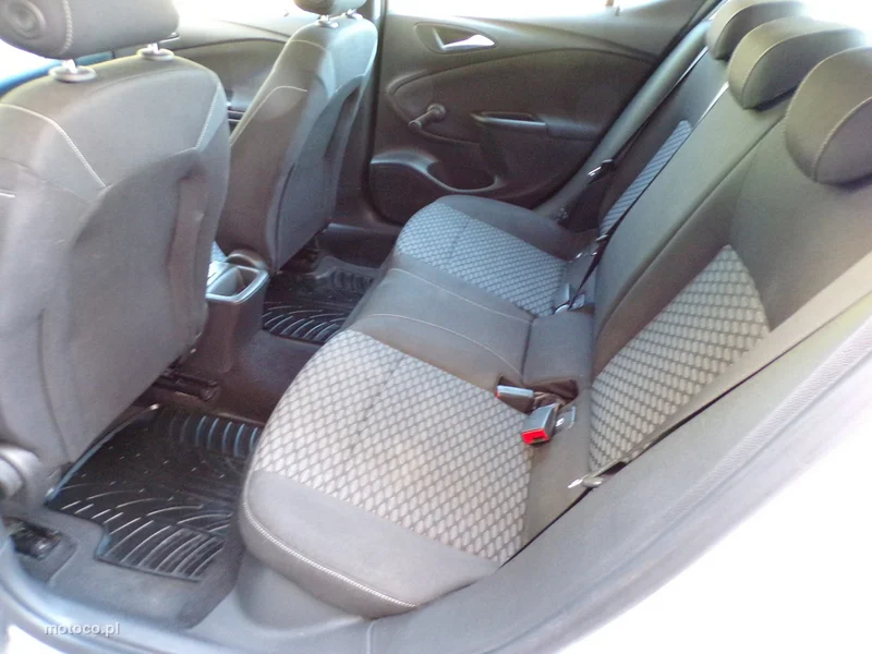 Opel Astra K 20