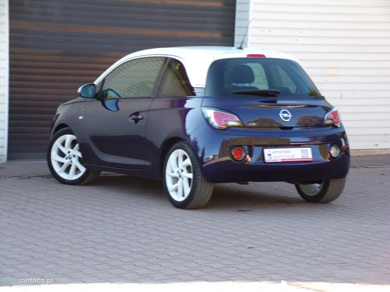 Opel Adam 12