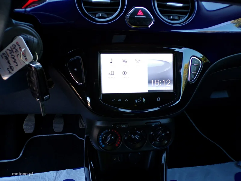 Opel Adam 28
