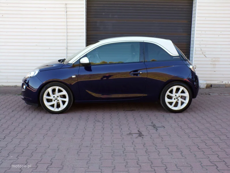 Opel Adam 10