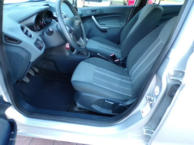 Ford Fiesta VI 18