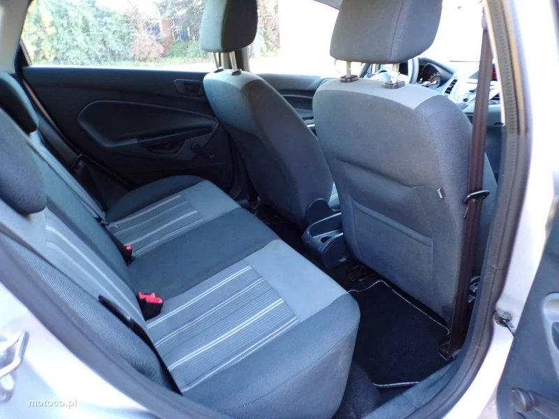 Ford Fiesta VI 29