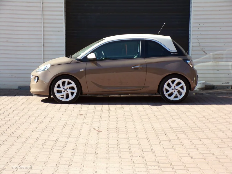 Opel Adam 11