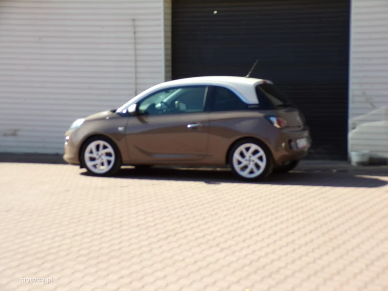 Opel Adam 12