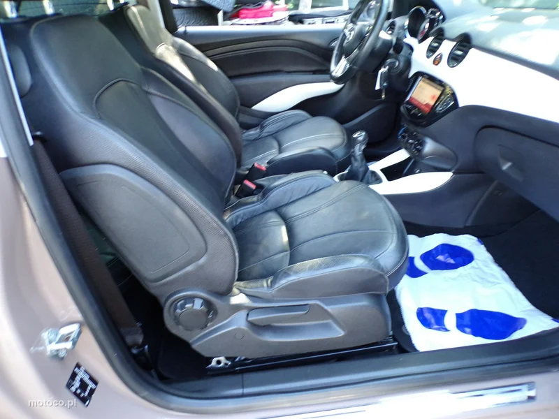 Opel Adam 28