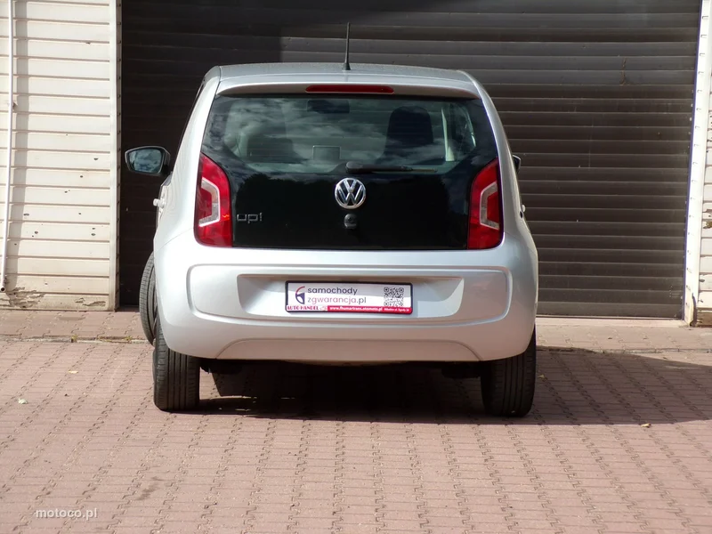 Volkswagen up! 15