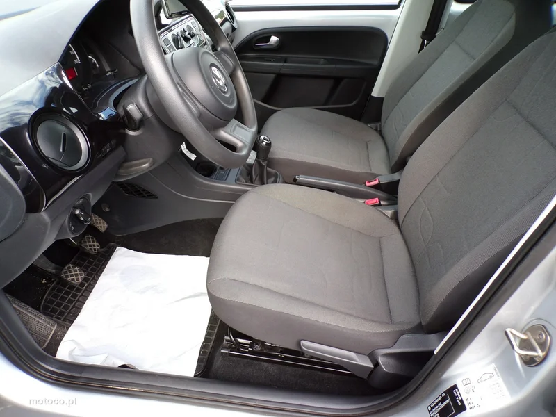 Volkswagen up! 26