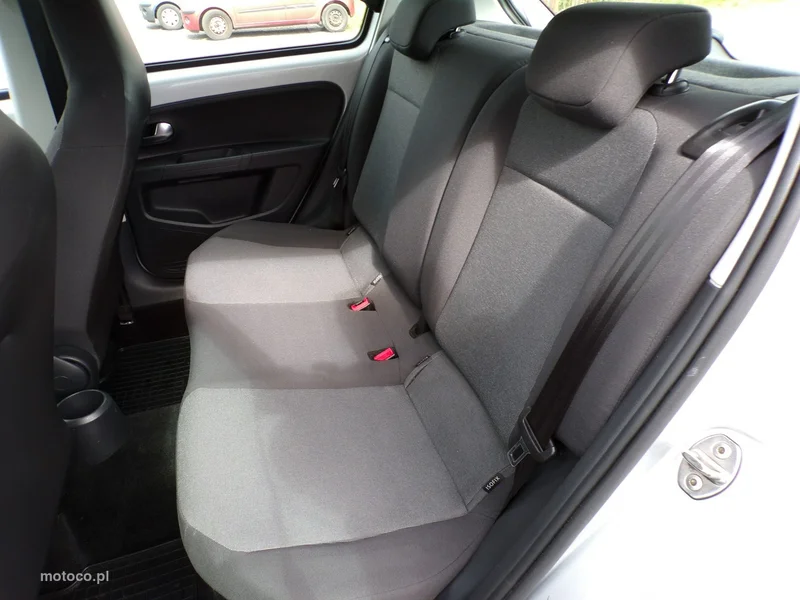 Volkswagen up! 30