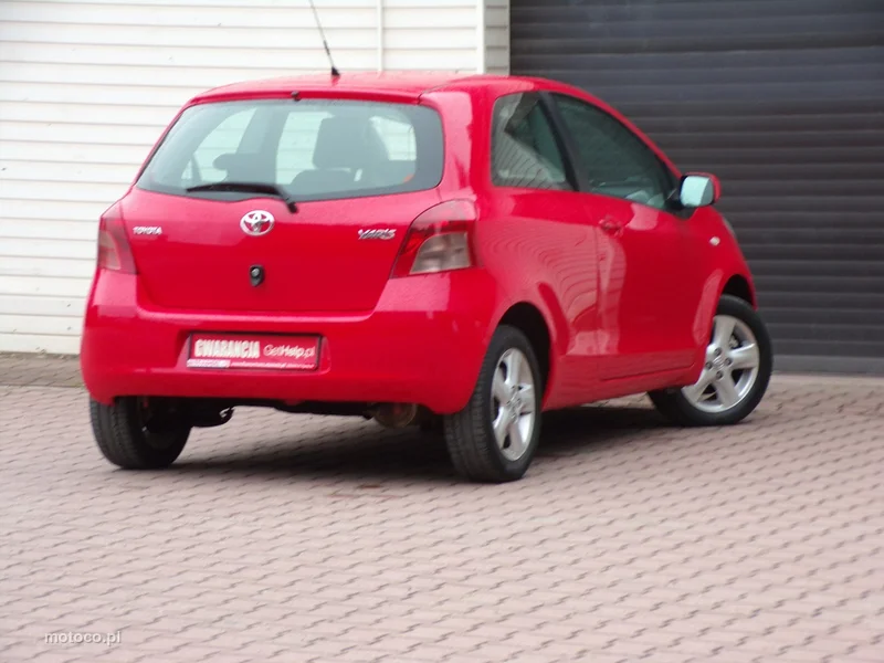 Toyota Yaris XP90 14