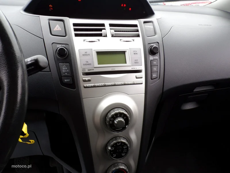 Toyota Yaris XP90 22