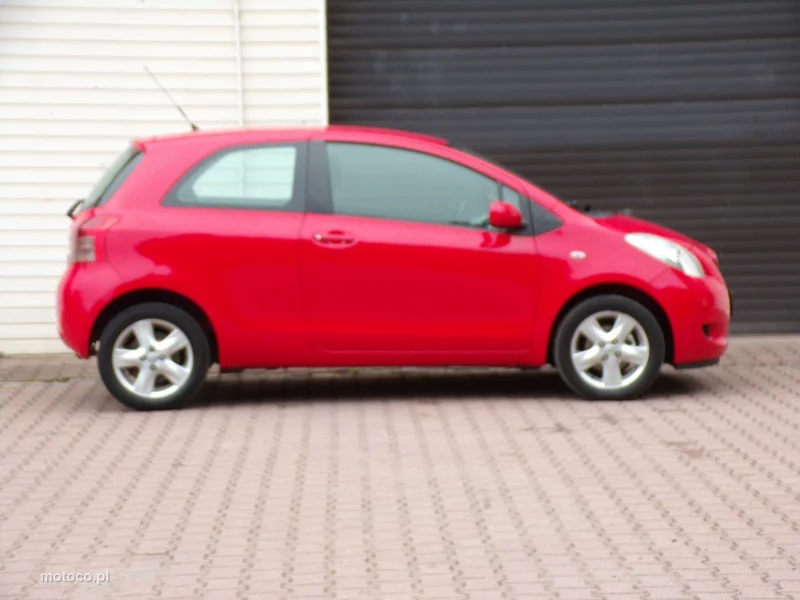 Toyota Yaris XP90 5