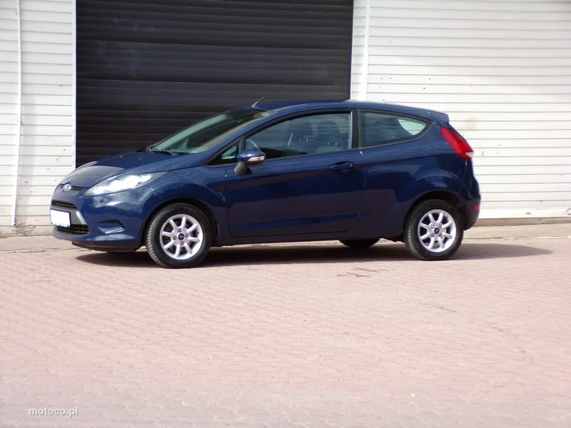 Ford Fiesta VI 12
