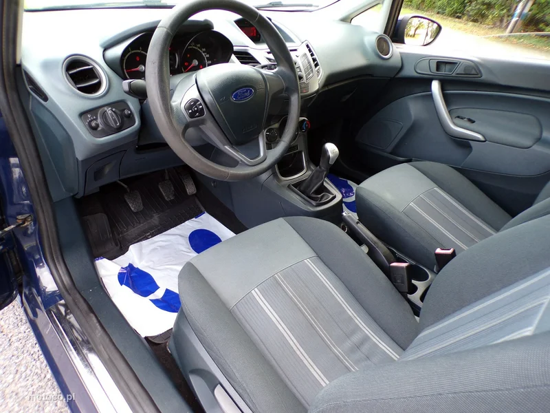 Ford Fiesta VI 20