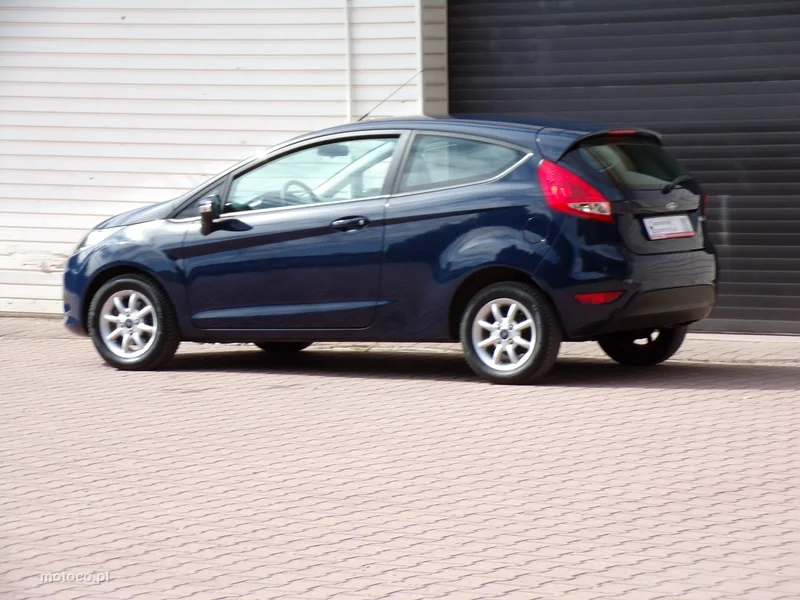 Ford Fiesta VI 10
