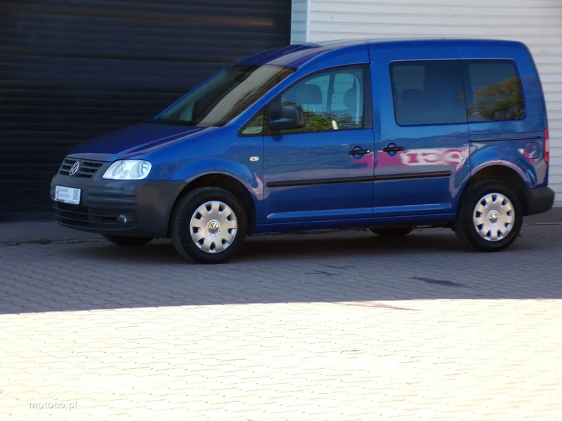 Volkswagen Caddy III 11