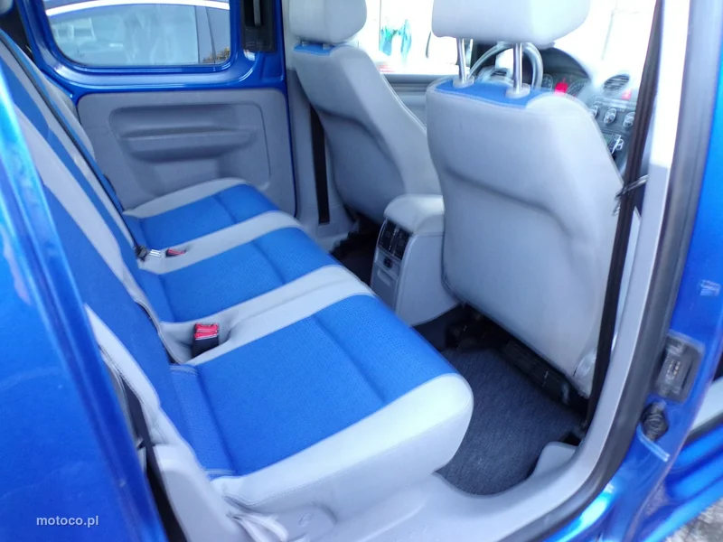 Volkswagen Caddy III 18