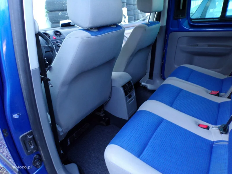 Volkswagen Caddy III 28