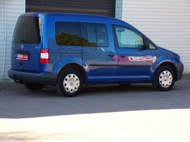 Volkswagen Caddy III 4