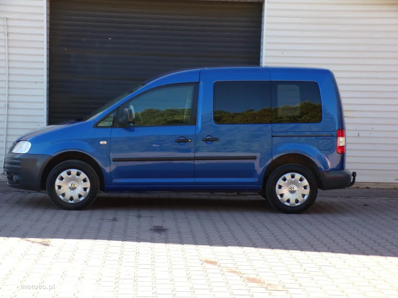 Volkswagen Caddy III 10