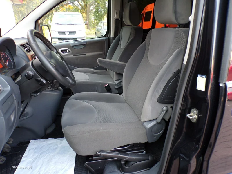 Peugeot Expert 22