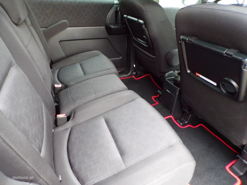 Mazda 5 26