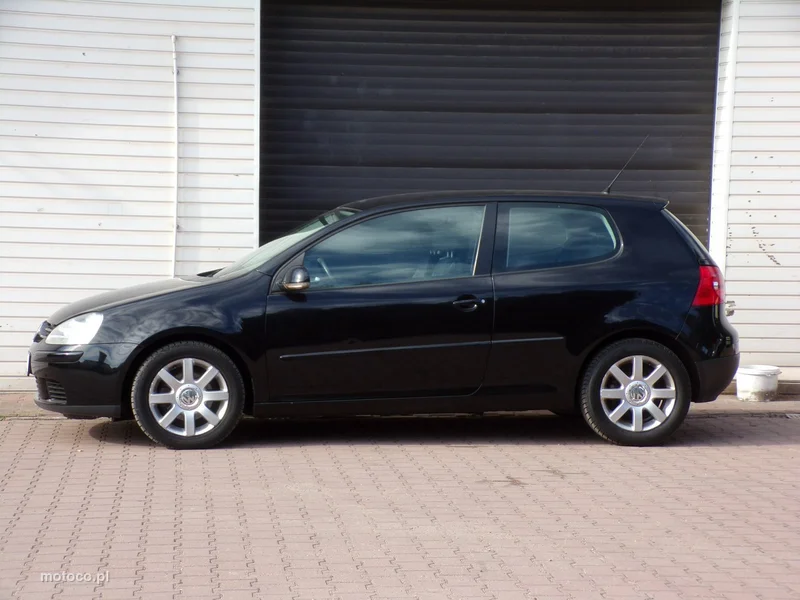 Volkswagen Golf V 15
