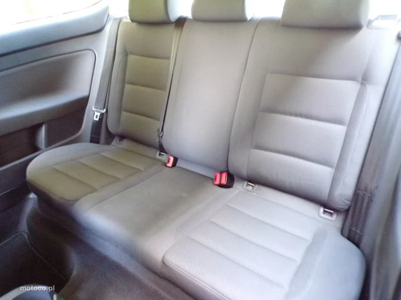 Volkswagen Golf V 23