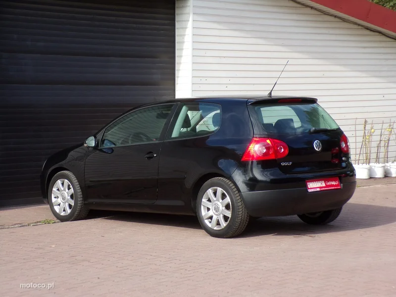 Volkswagen Golf V 6