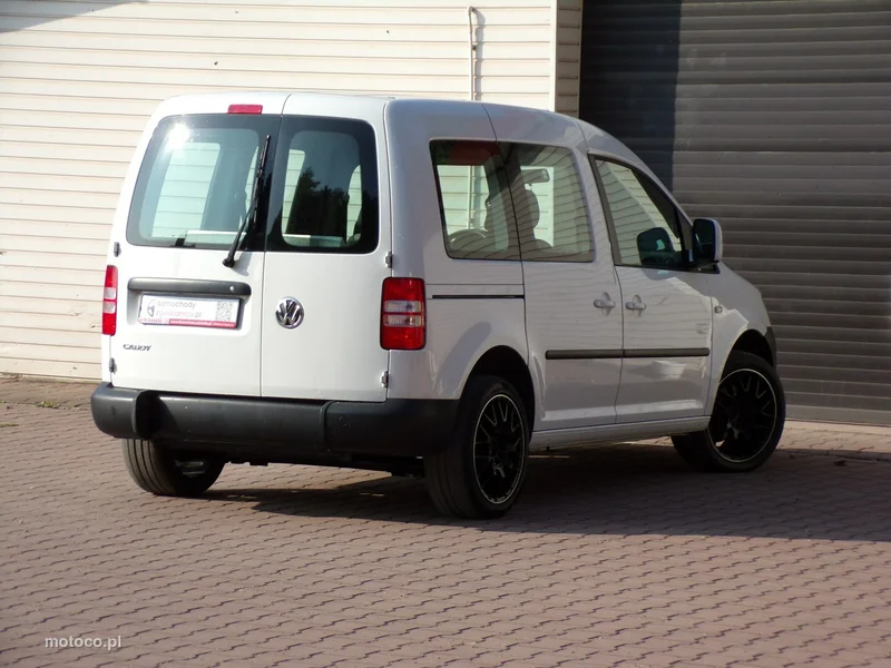 Volkswagen Caddy III 12