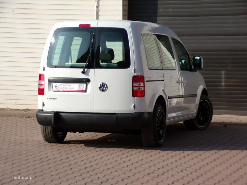 Volkswagen Caddy III 13
