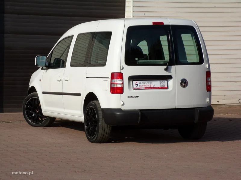 Volkswagen Caddy III 16