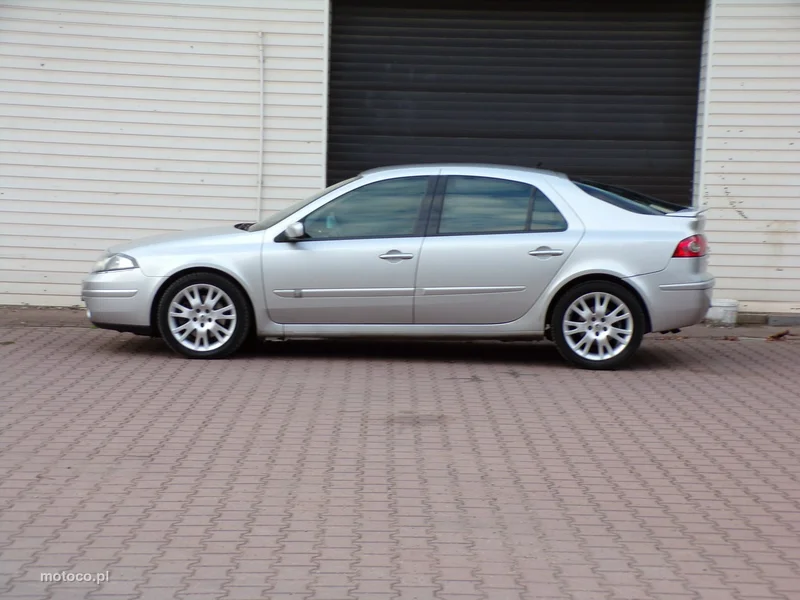 Renault Laguna II 10