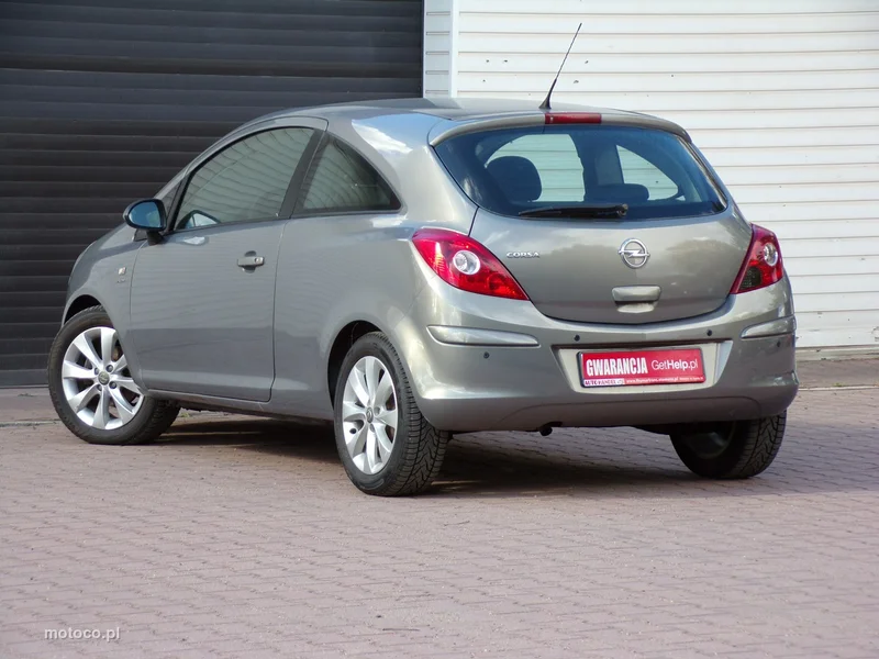 Opel Corsa D 17