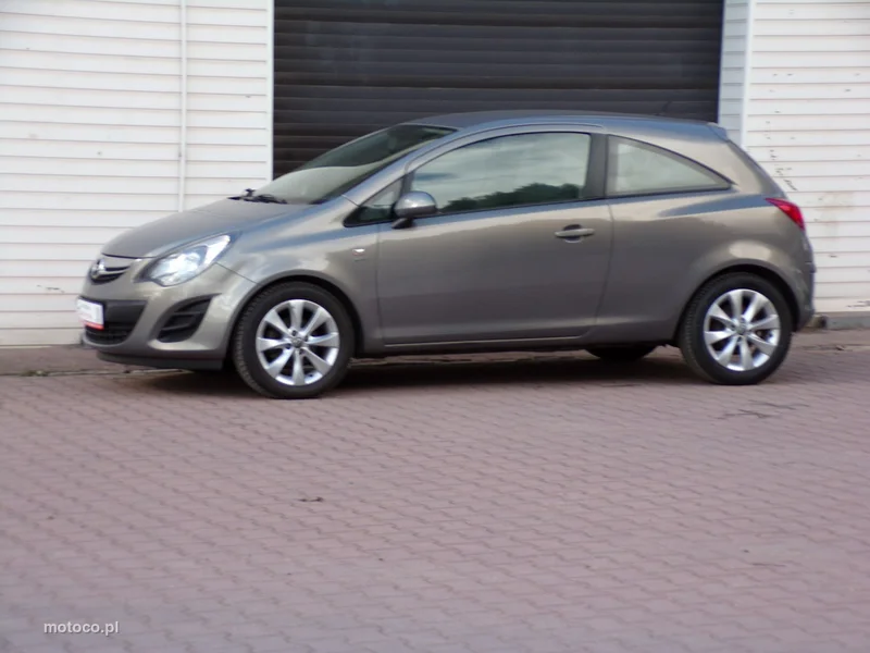 Opel Corsa D 10