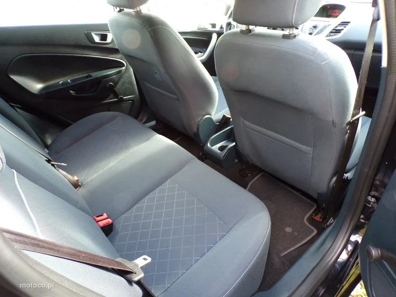 Ford Fiesta VI 22