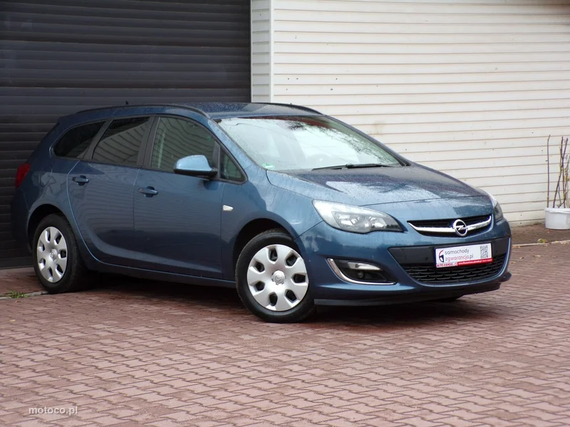Opel Astra J 2