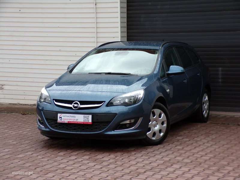 Opel Astra J 5