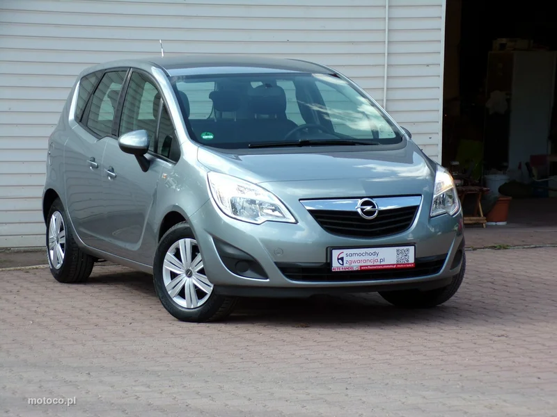 Opel Meriva B 2