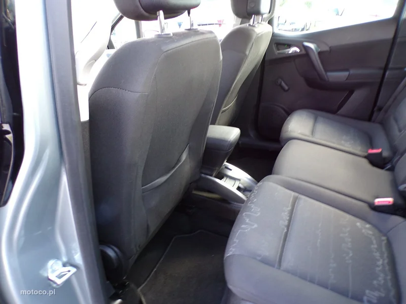 Opel Meriva B 26