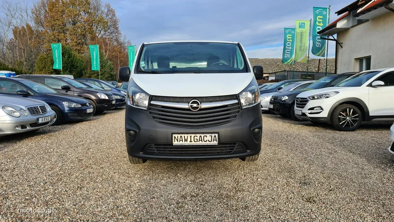 Opel Vivaro 6