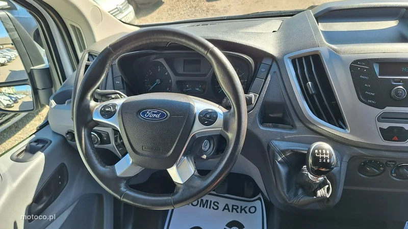 Ford Transit 10